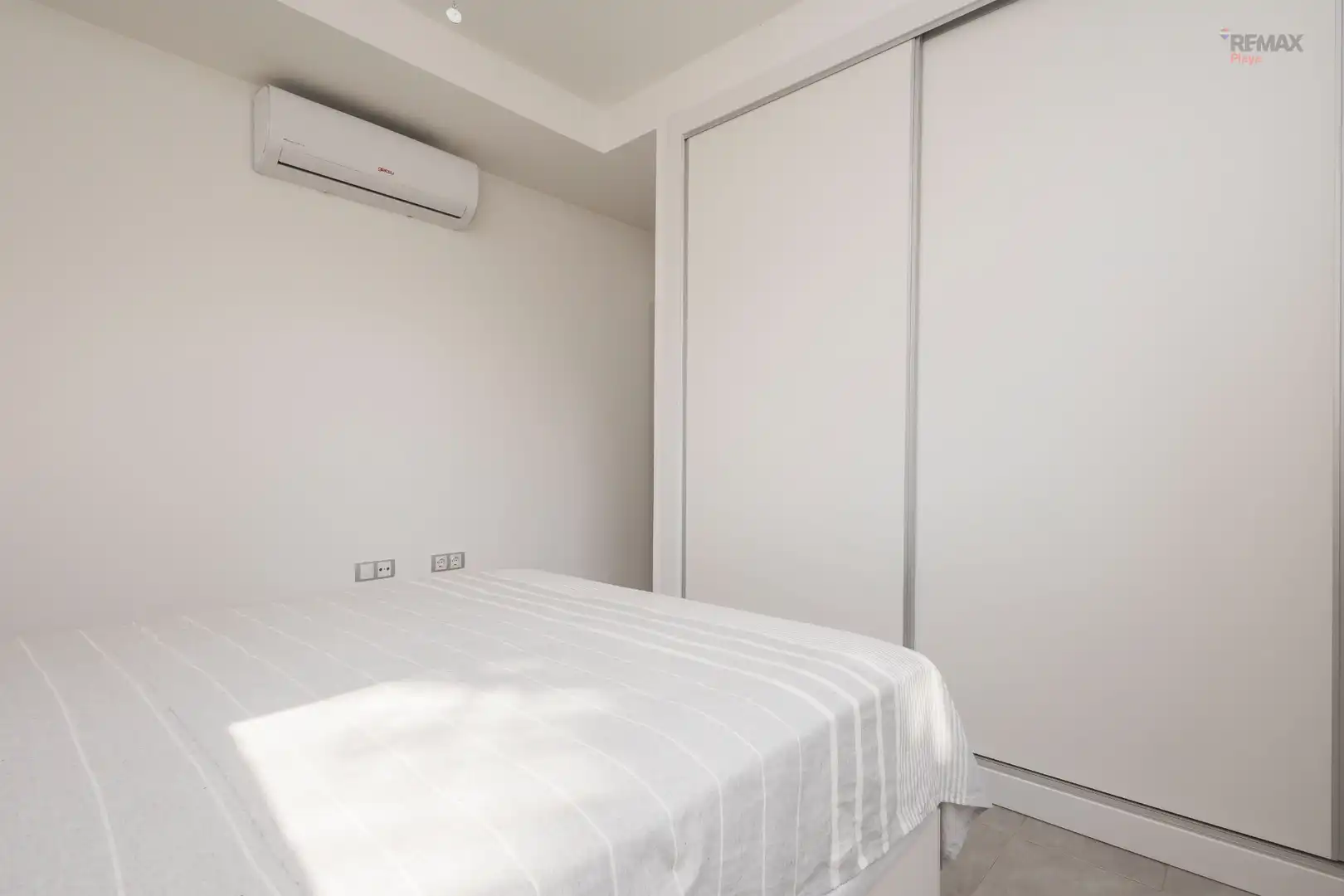 Bedroom of Apartments for sale in Vera  with Air Conditioner, Private garden and Terrace