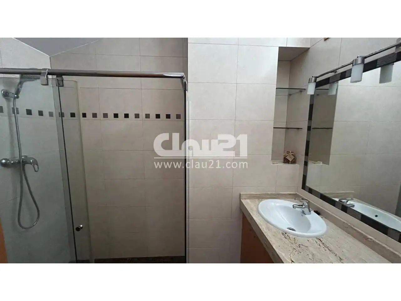 Bathroom of Duplexes for sale in Avià  with Air Conditioner, Heating and Terrace