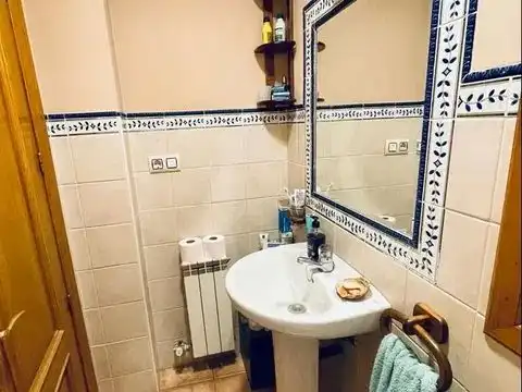 Bany de Casa o xalet de lloguer en Granada amb Aire condicionat, Calefacció i Parquet