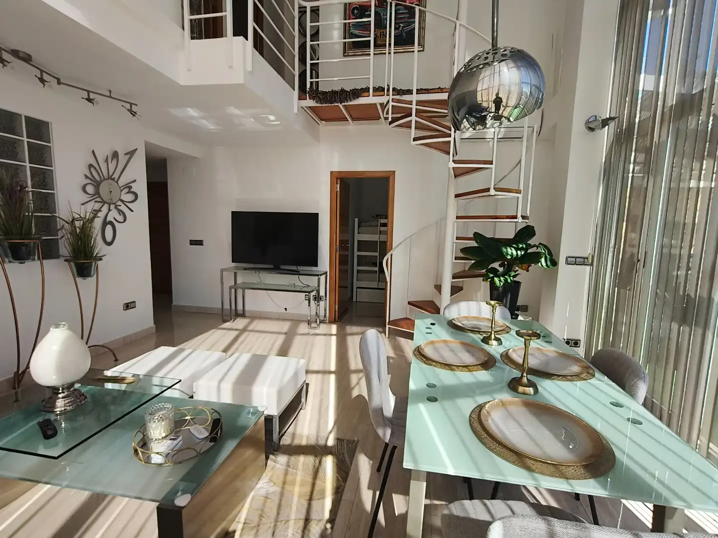 Sala de estar de Ático en venta en Gandia con Aire acondicionado, Terraza y Amueblado