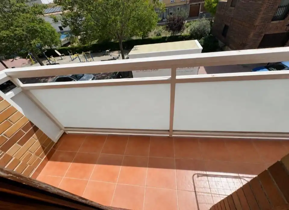 Terraza de Piso en venta en La Puebla de Alfindén con Calefacción, Terraza y Trastero