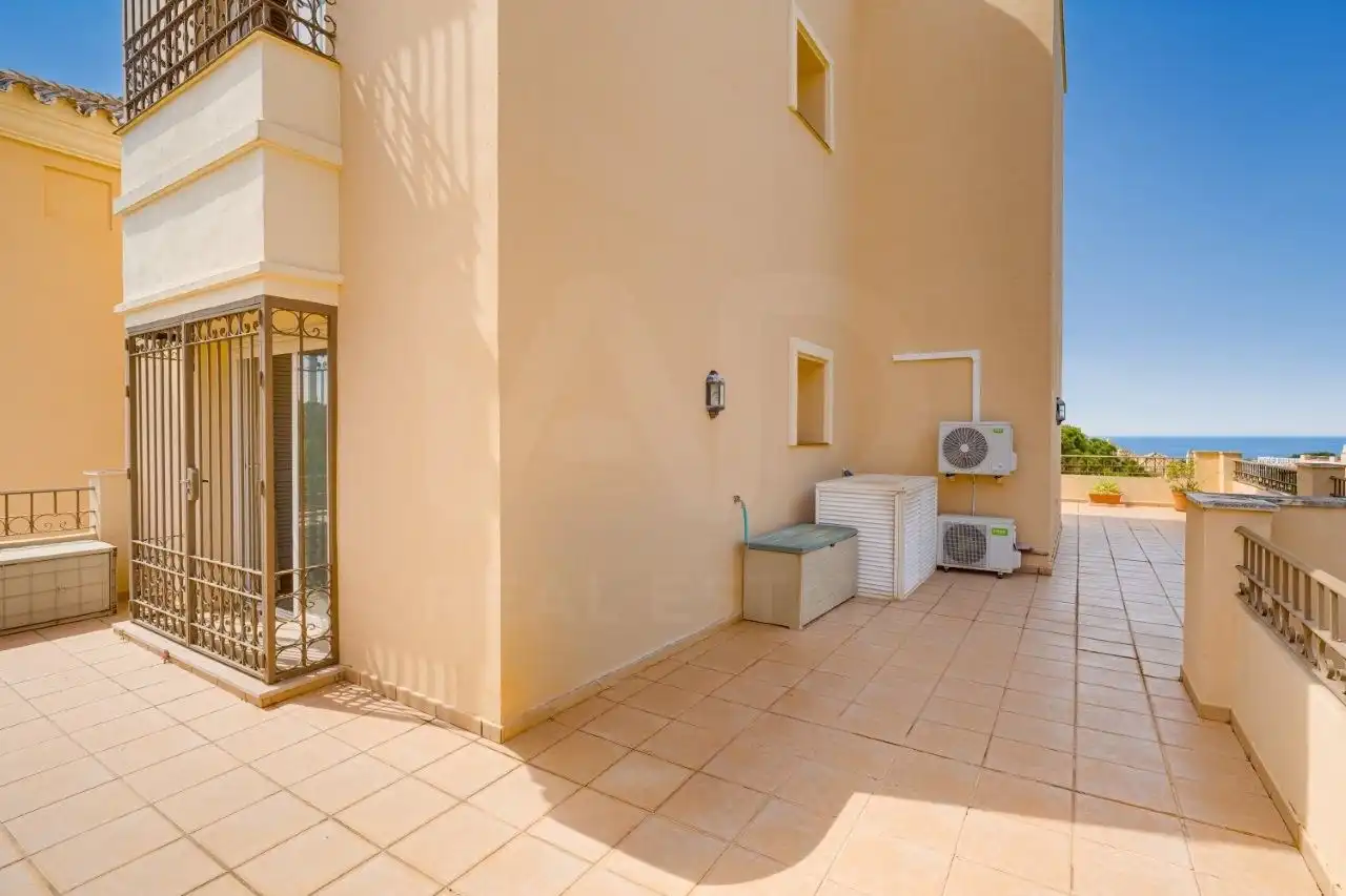 Piso con piscina en venta en Elviria - Cabopino, imagen 12