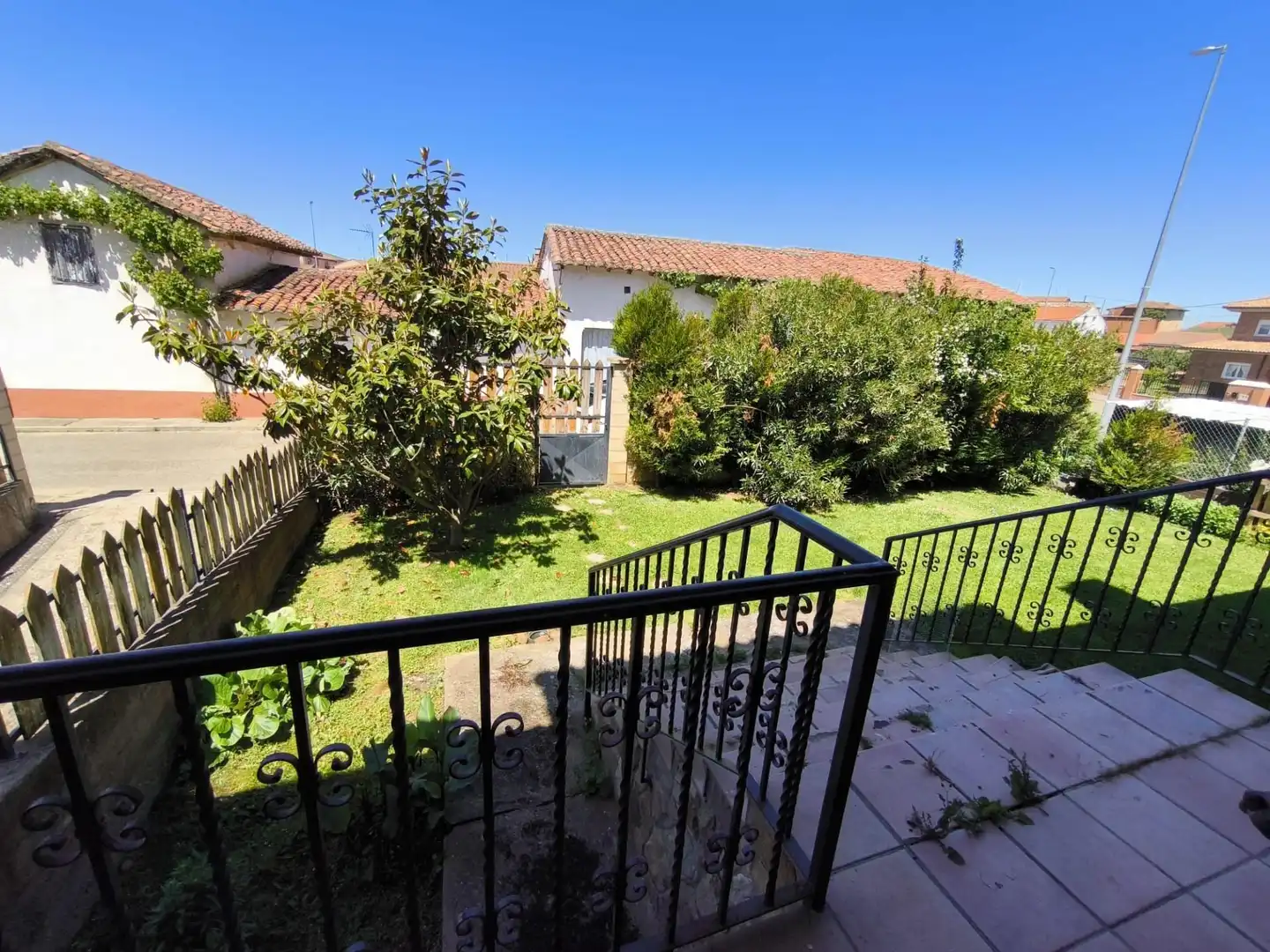 Terraza de Casa o chalet en venta en Villaturiel con Calefacción, Jardín privado y Parquet