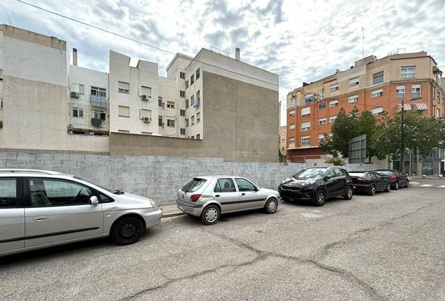 Terreno residencial en Venta en Ciutat del Transport - La Salera