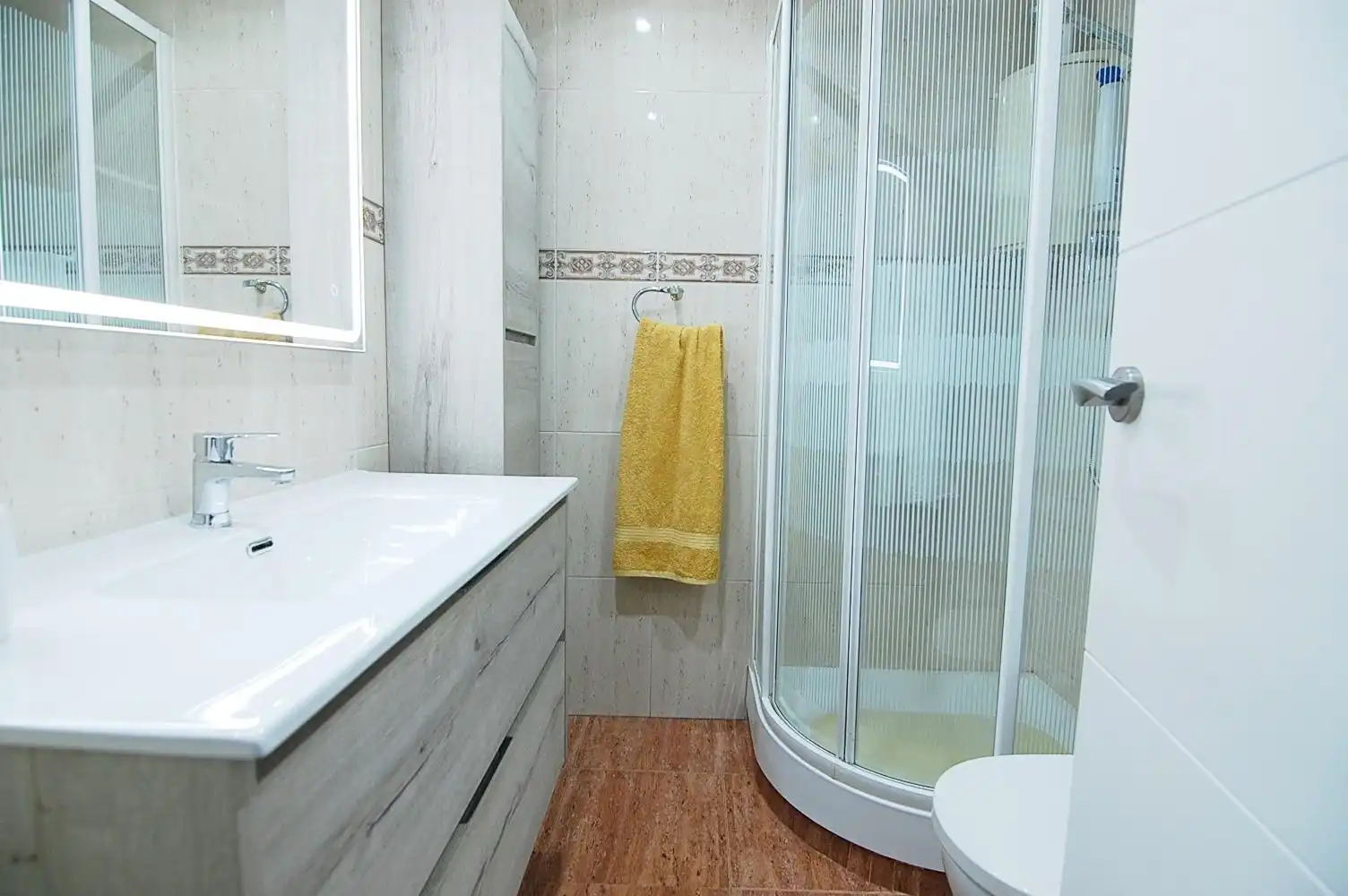 Baño de Piso en venta en Badalona con Aire acondicionado, Calefacción y Balcón