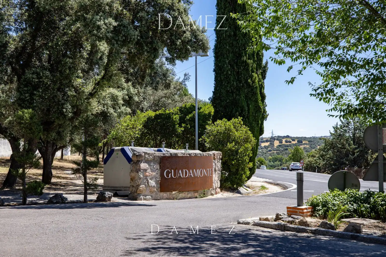 Garden of Houses for sale in Villanueva de la Cañada  with Terrace, Storage room and Swimming Pool