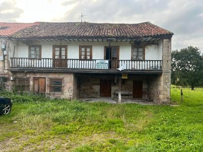 Vista exterior de Casa o xalet en venda en Torrelavega 