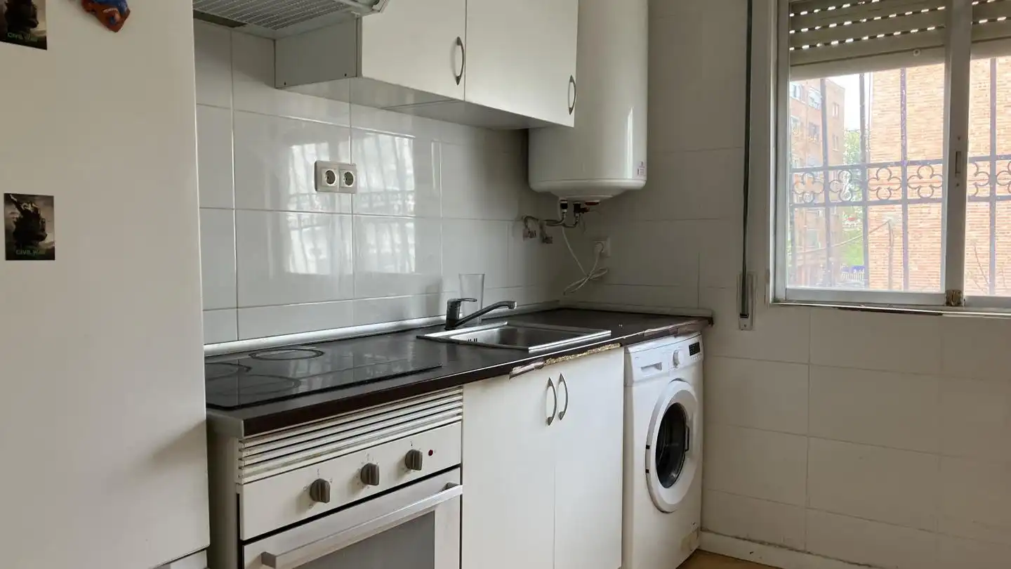 Kitchen of Flat for sale in Madrid