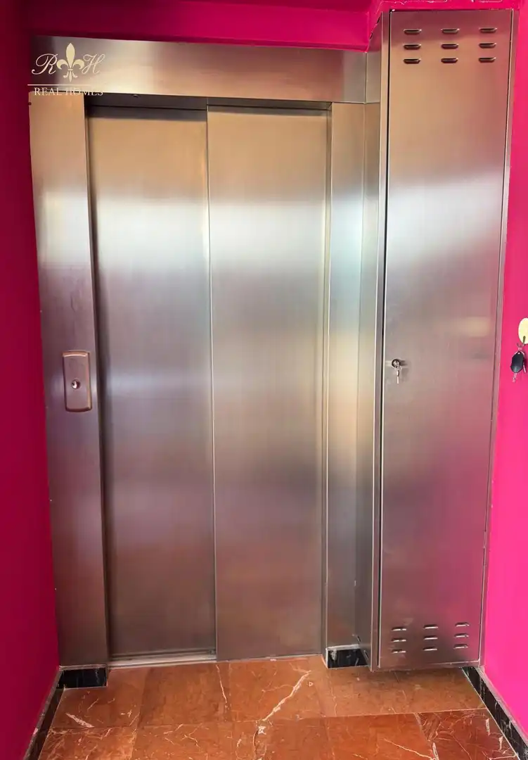 Houses for sale in Benidorm  with Air Conditioner and Terrace