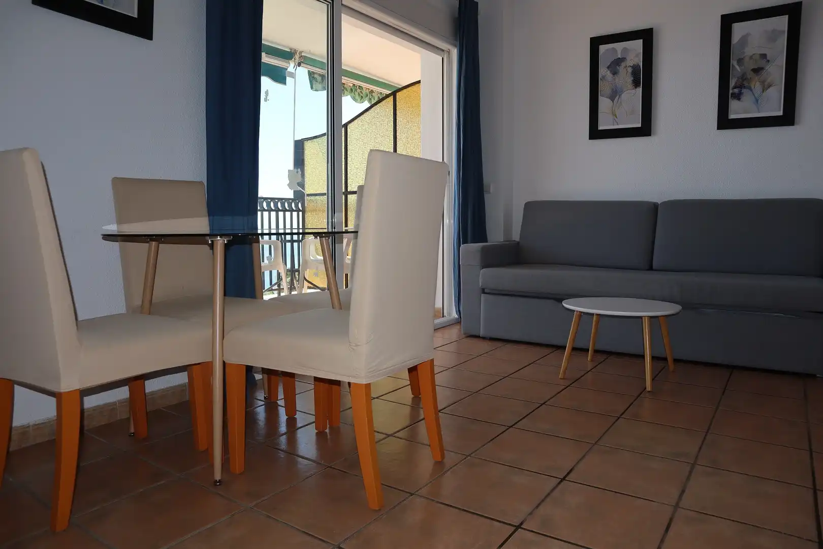 Esszimmer von Wohnungen zur Miete in Almuñécar mit Terrasse, Waschmaschine und Mikrowelle