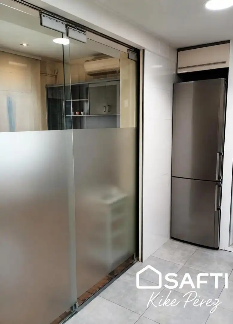 Baño de Piso en venta en Nou Barris
