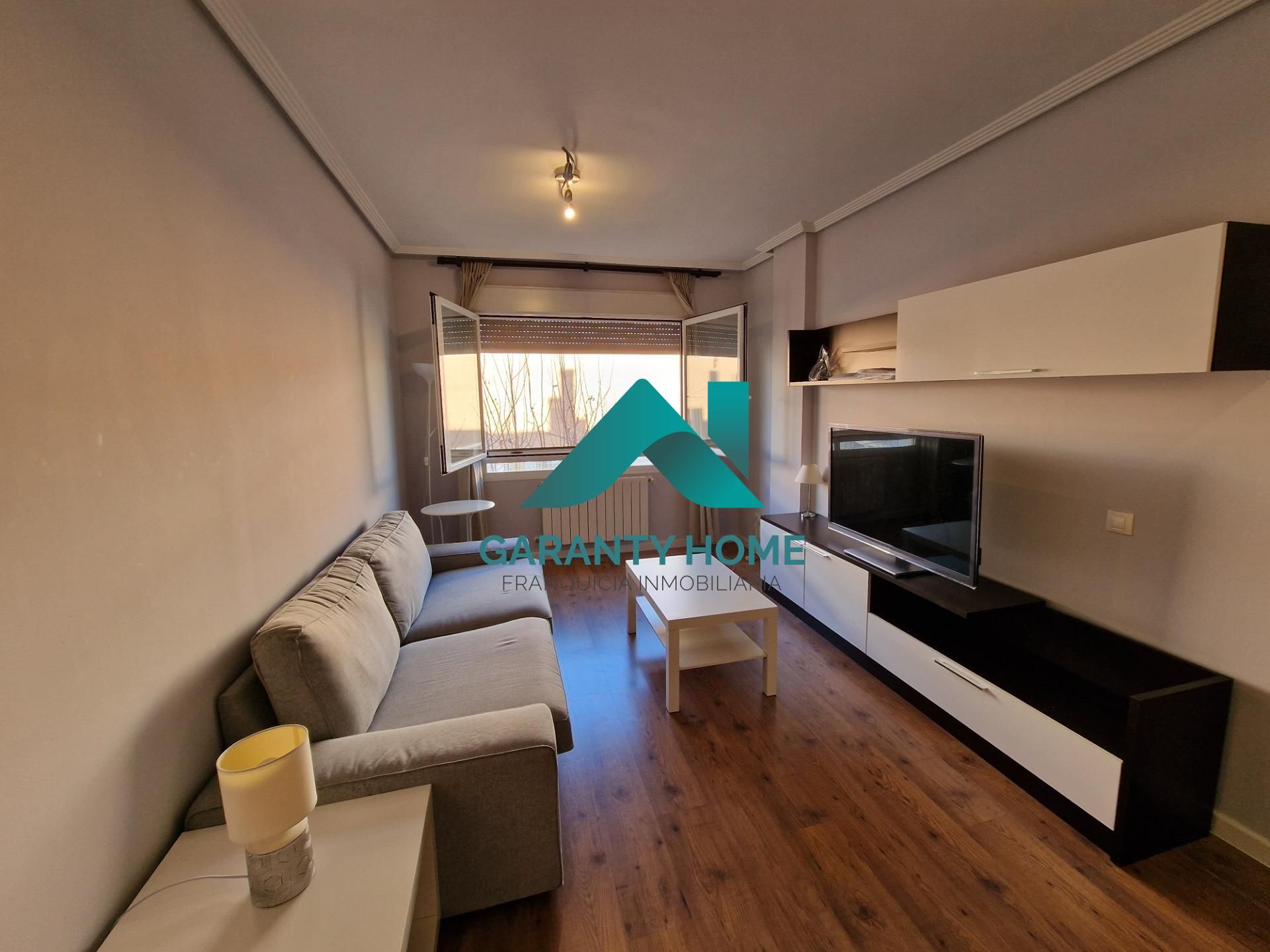 Living room of Duplex to rent in Meco  with Air Conditioner, Heating and Private garden