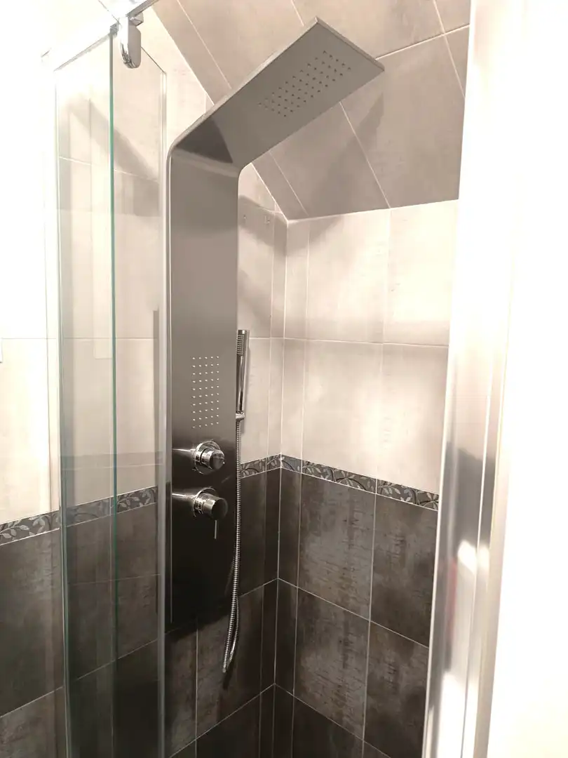 Bany de Casa adosada de lloguer en Cáceres amb Calefacció, Terrassa i Traster