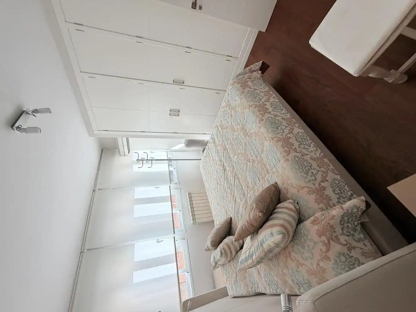 Habitación de Piso en venta en  Córdoba Capital con Aire acondicionado y Balcón