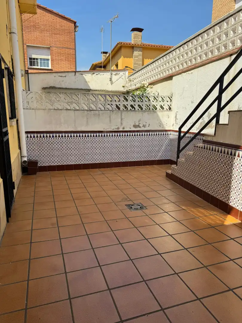 Casa adosada en venda a Banyeres