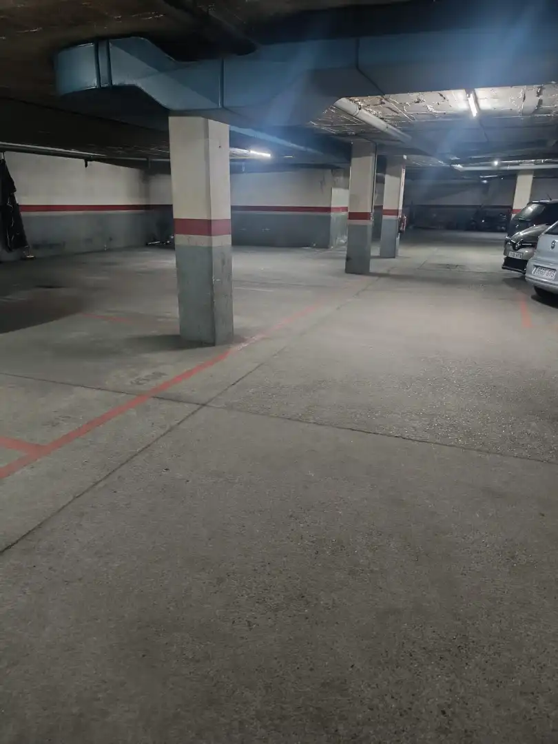 Garaje en venta en Carrer de Mossèn Jacint Verdaguer, 16, Centre