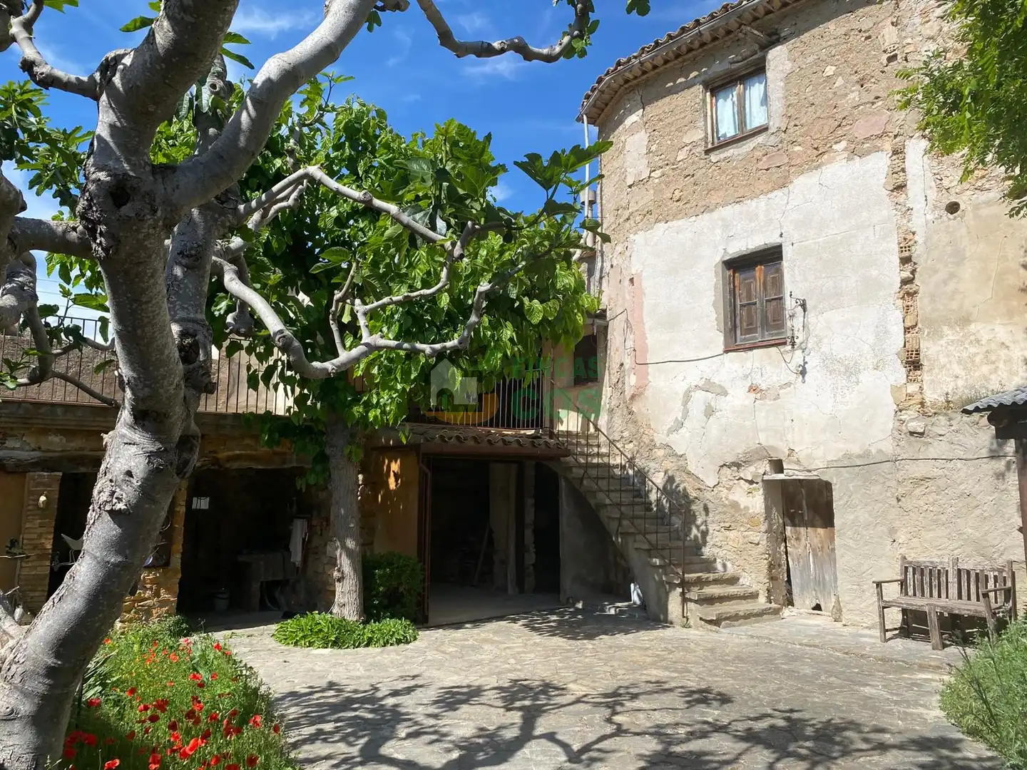 Casa con terraza en venta en Les Avellanes i Santa Linya