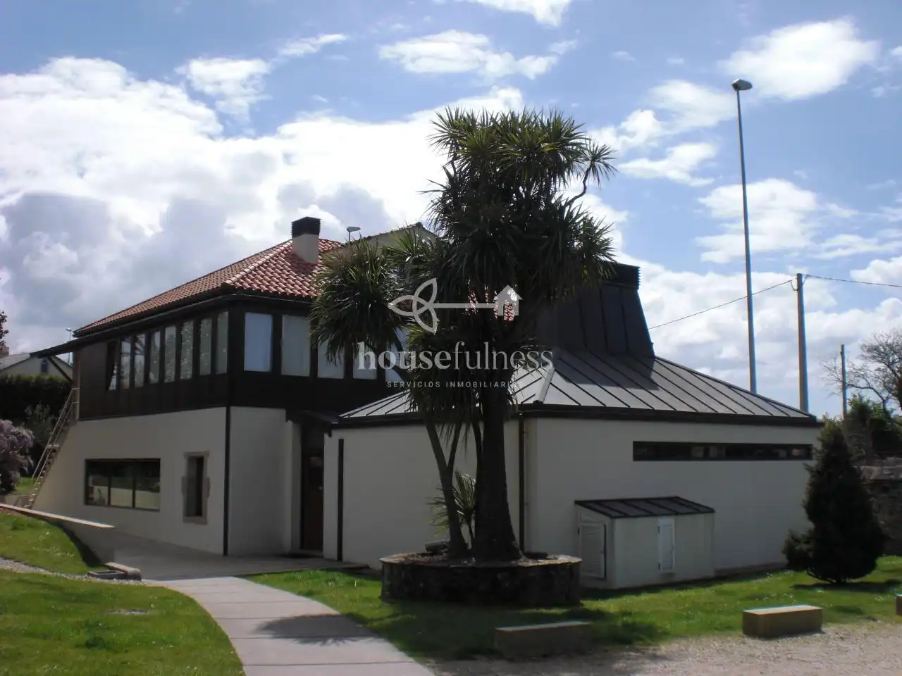 Locale commerciale in vendita a A Malata - Catabois - Ciudad Jardín
