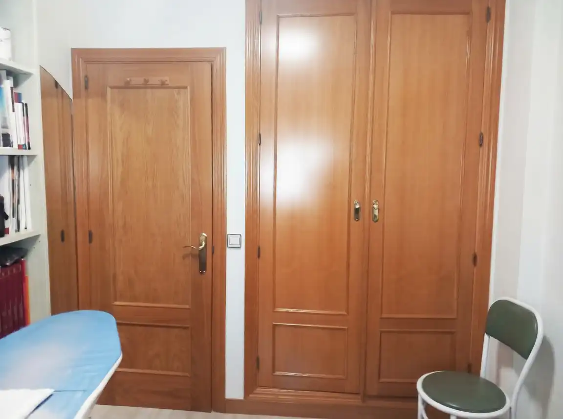 Wohnung zum Verkauf in Coslada mit Klimaanlage, Heizung und Terrasse