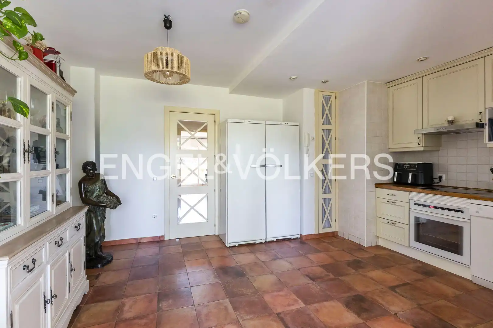 Cocina de Piso en venta en Villanueva de la Cañada con Calefacción, Terraza y Trastero