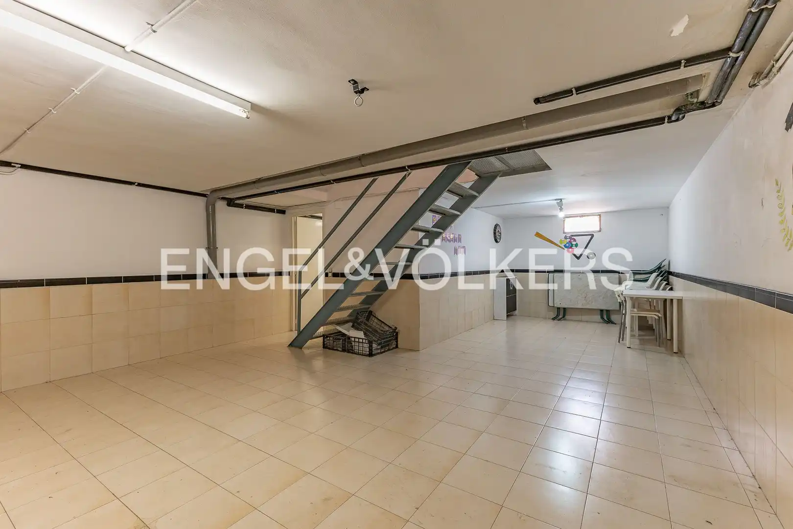 Casa adosada en venta en Ripollet con Calefacción, Jardín privado y Terraza