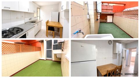 Foto 2 de Piso en venta en Calle Juan de la Cueva, San Ginés, Cartagena