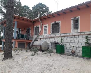 Exterior view of Residential for sale in Navalvillar de Ibor