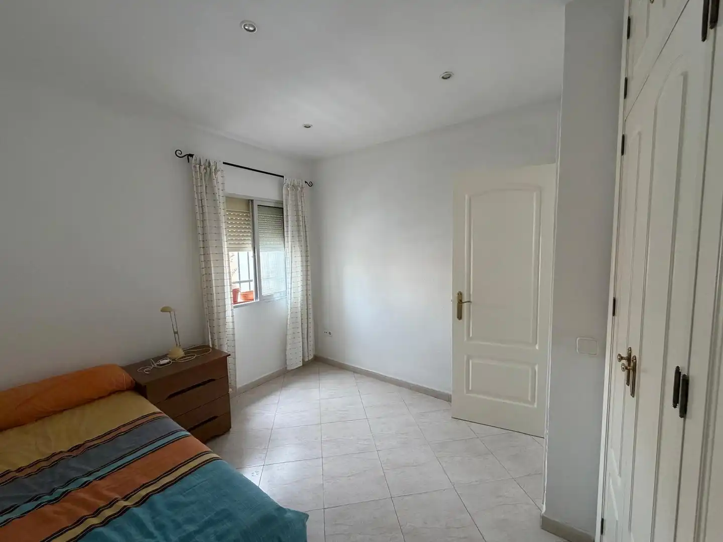 Bedroom of Flat for sale in Sevilla
