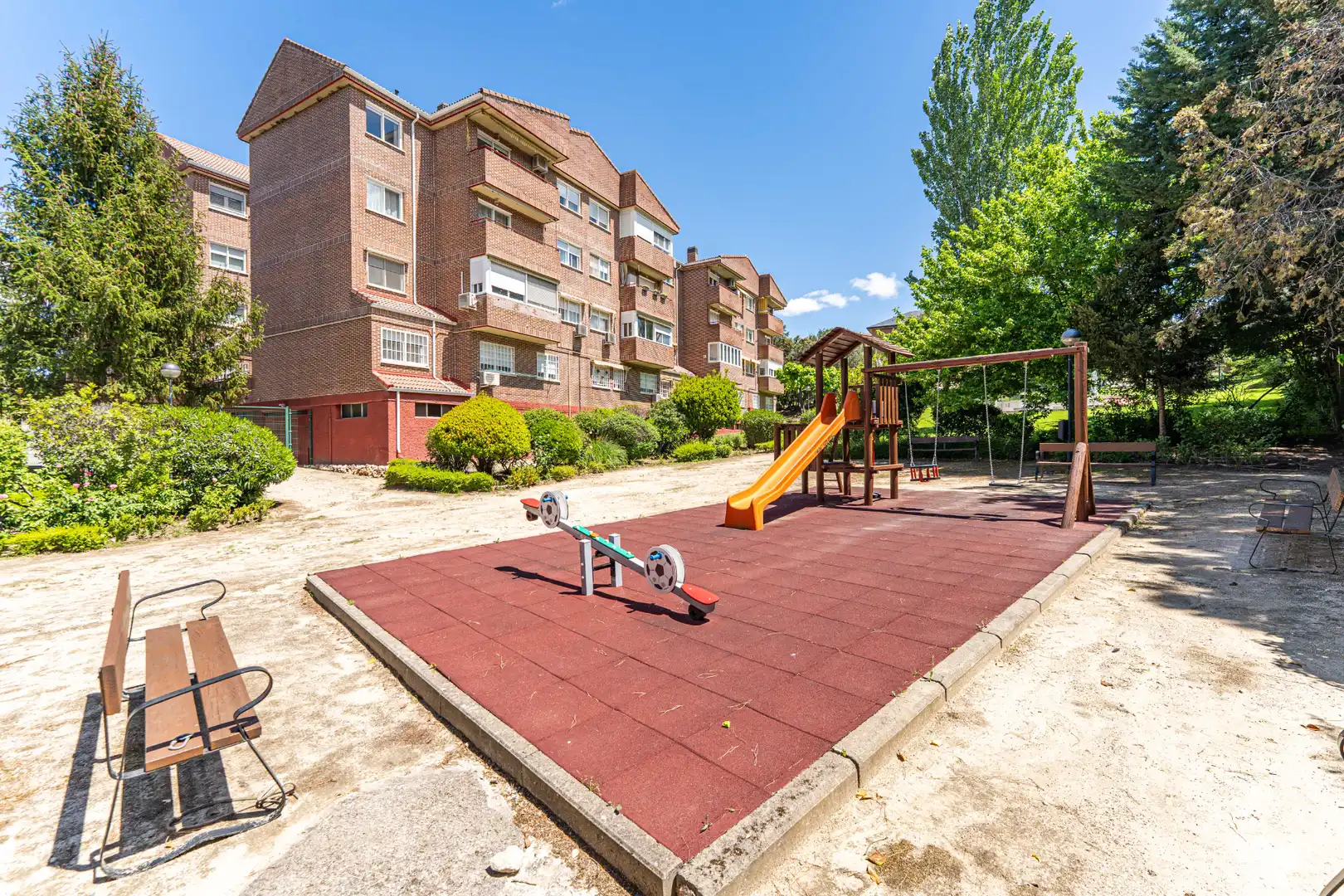 Aparcament de Pis en venda en Collado Villalba amb Aire condicionat, Calefacció i Forn