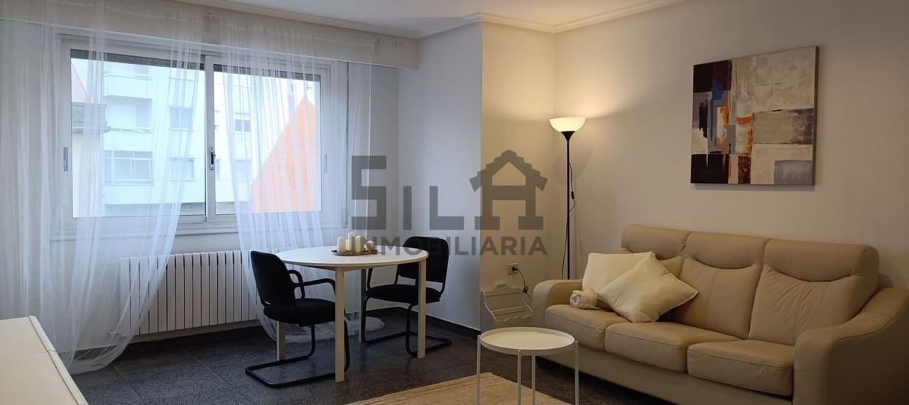 Sala de estar de Piso de alquiler en Ourense Capital  con Calefacción, Terraza y Amueblado
