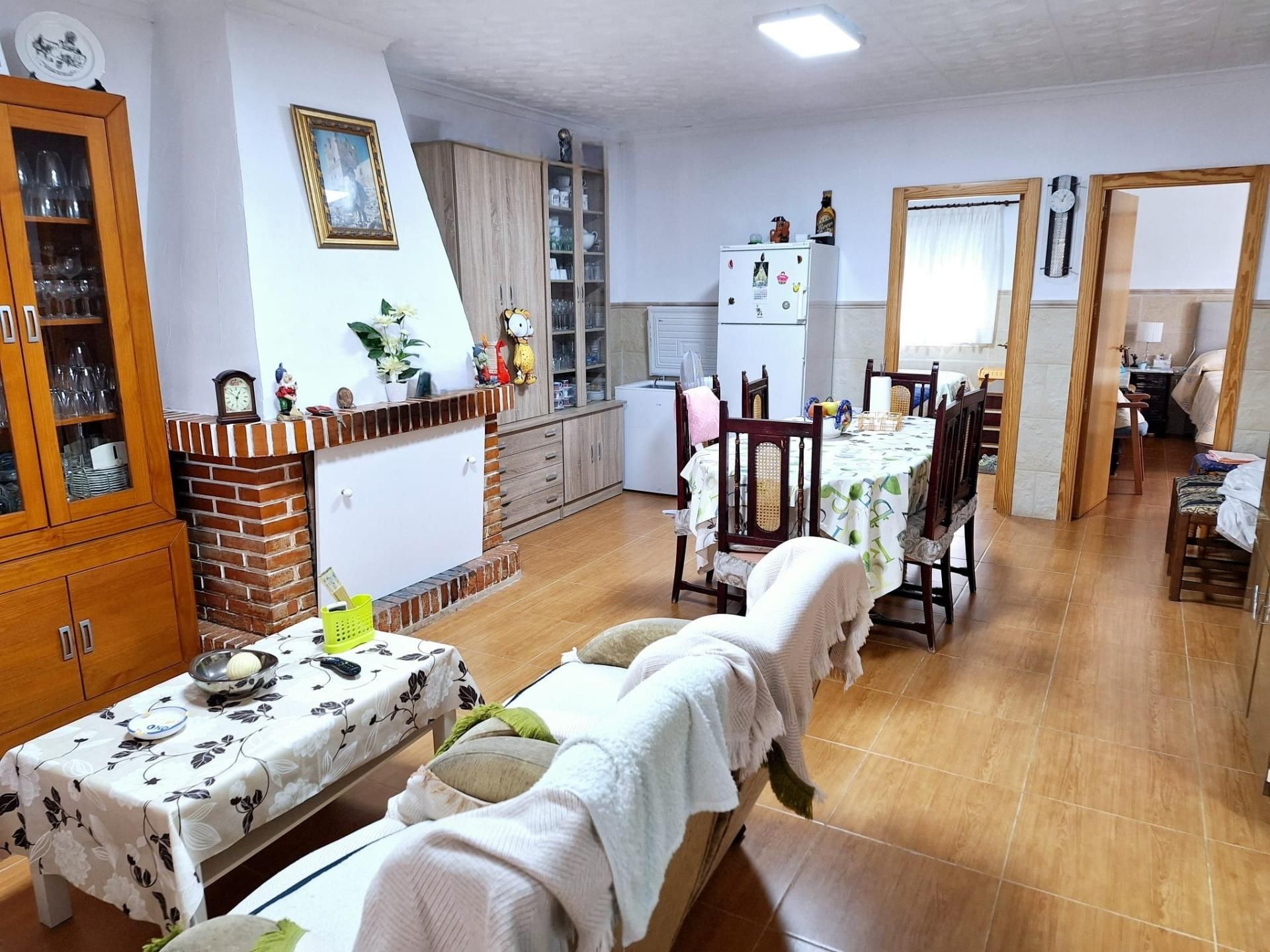 Comedor de Casa adosada en venta en Villena con Terraza y Piscina comunitaria
