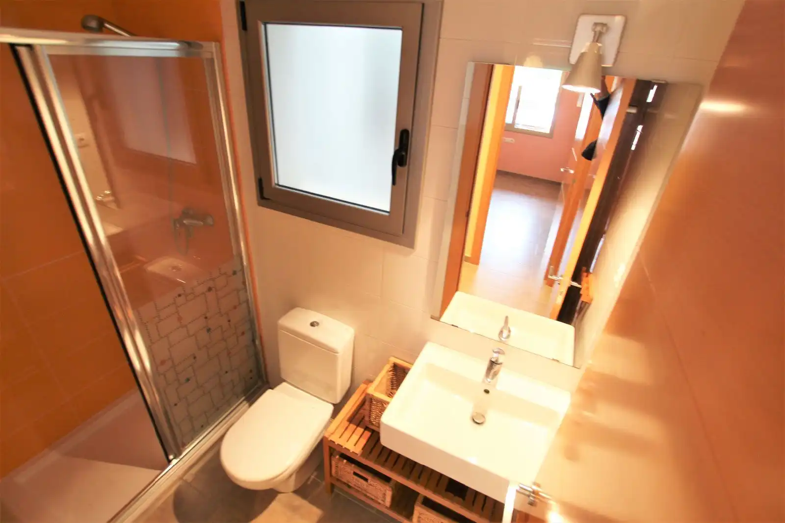 Baño de Piso en venta en El Vendrell con Aire acondicionado, Calefacción y Terraza