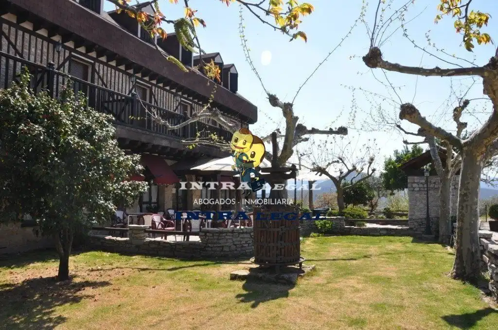 Local en venta en Sotoserrano con Aire acondicionado, Amueblado y Alarma
