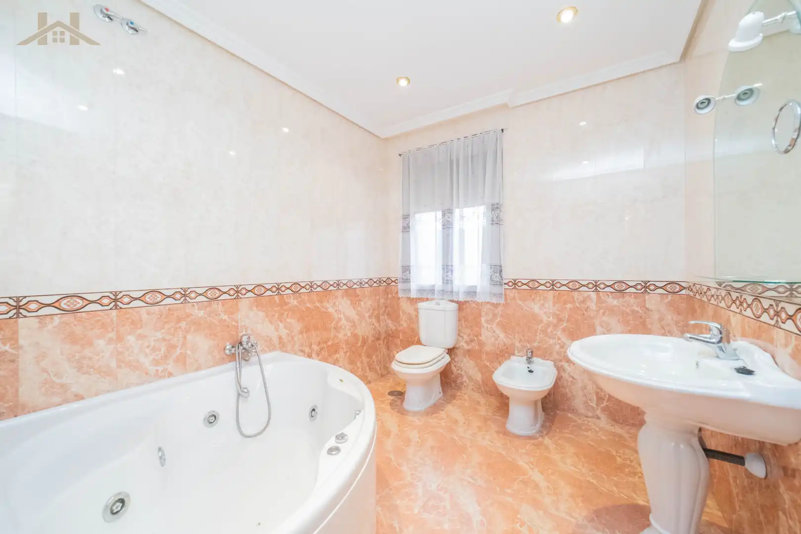 Baño de Casa o chalet en venta en Cubas de la Sagra con Jardín privado, Terraza y Piscina
