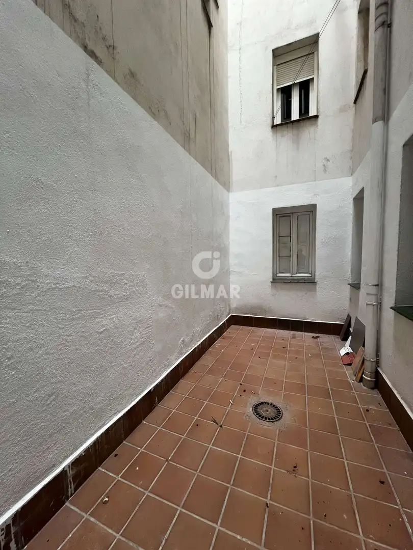 Terrassa de Planta baixa en venda en Madrid amb Calefacció i Balcó