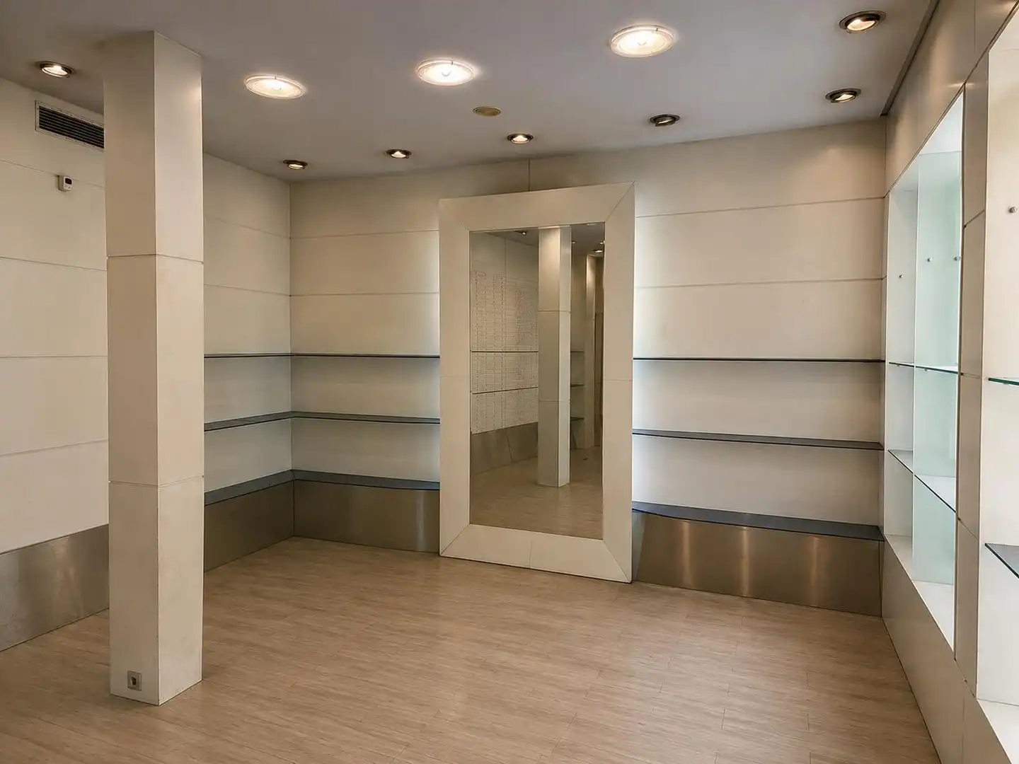 Buildings for sale in Figueres