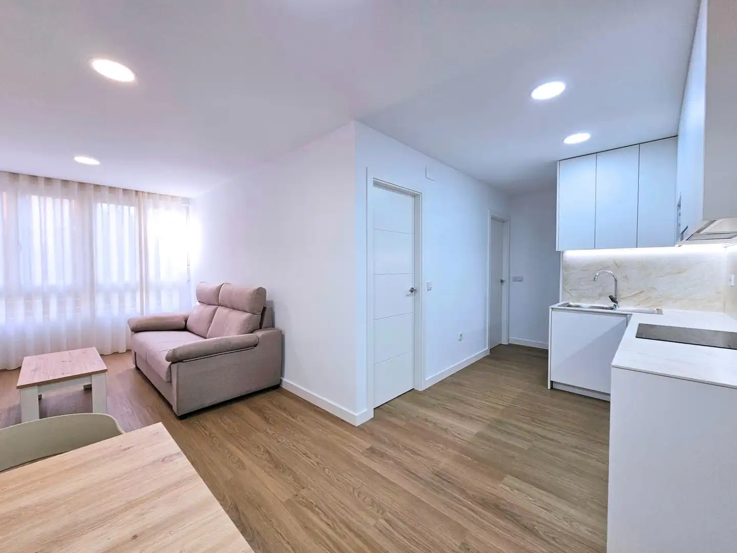 Living room of Flat for rent in Cartagena  with Air Conditioner and Furnished