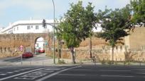 Vista exterior de Pis en venda en  Sevilla Capital amb Aire condicionat