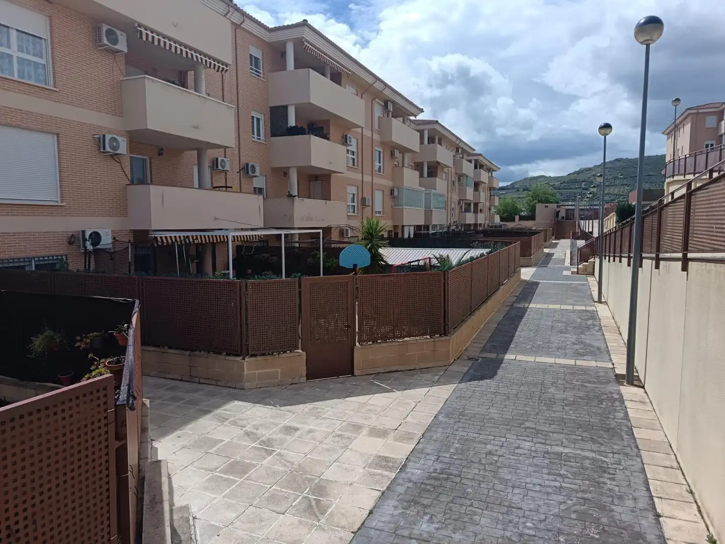 Exterior view of Flat for sale in Argamasilla de Calatrava  with Heating, Private garden and Terrace