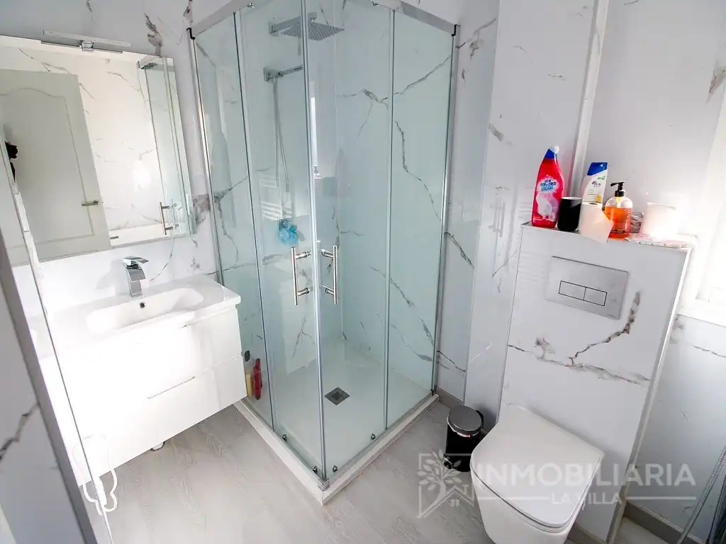 Bathroom of Country homes for sale in Coín  with Swimming Pool