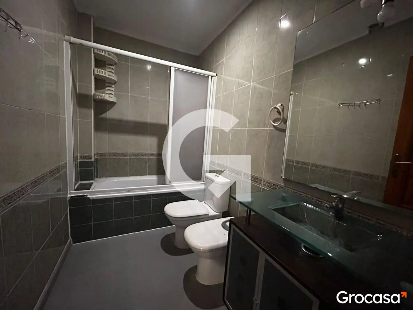 Bathroom of Flat for sale in Mataró  with Air Conditioner, Terrace and Storage room