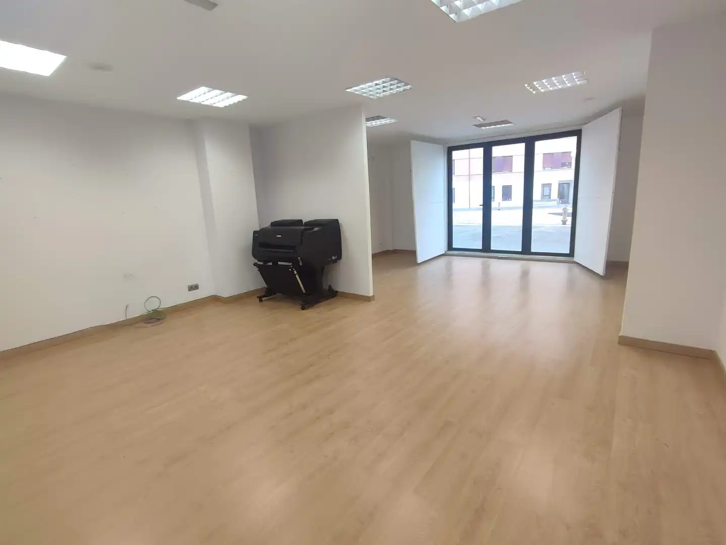 Gewerbefläche zur Miete in Avenida de Lope de Vega 31, imagen 8