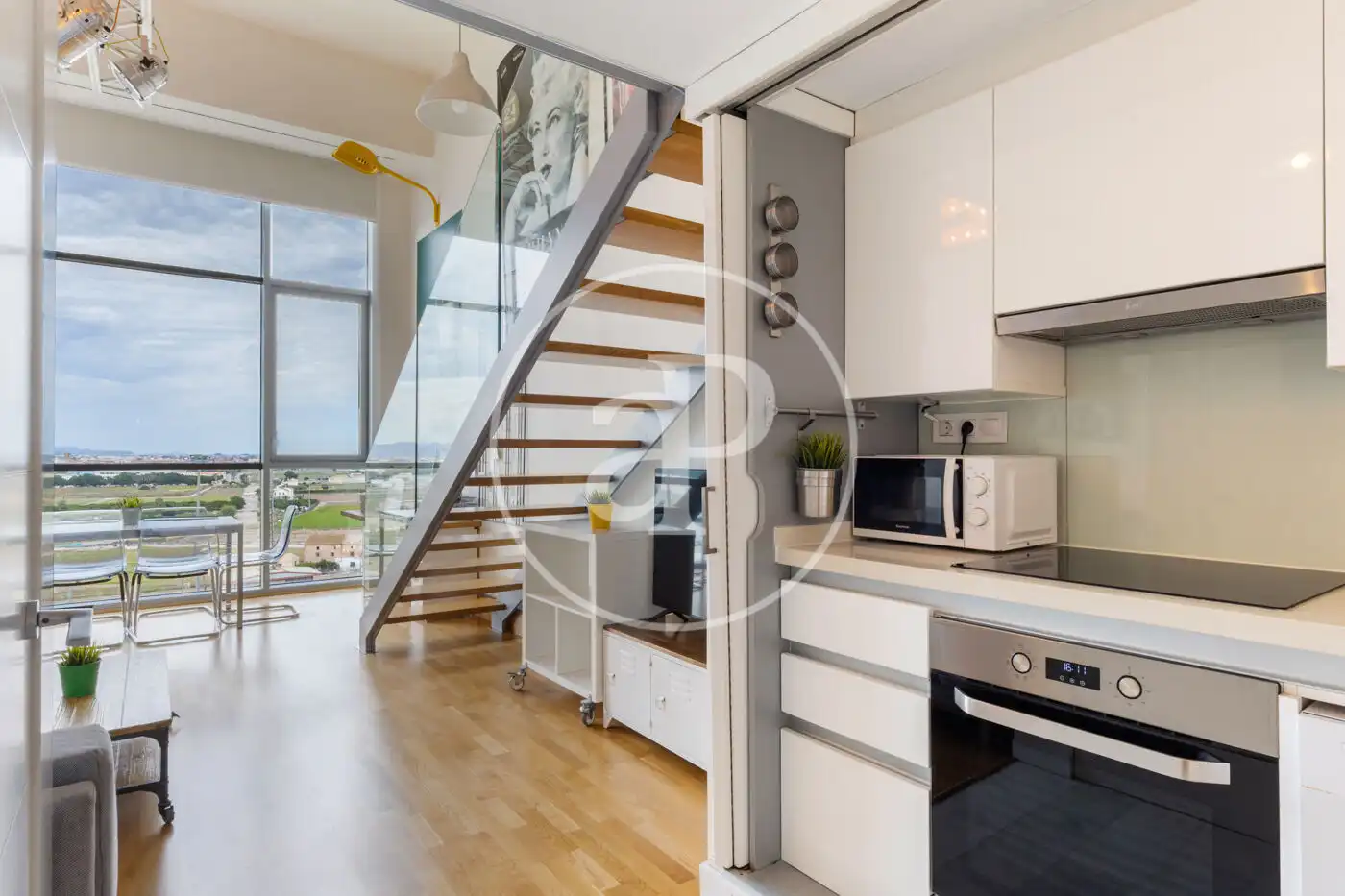 Cocina de Loft de alquiler en Valencia con Aire acondicionado, Calefacción y Jardín privado