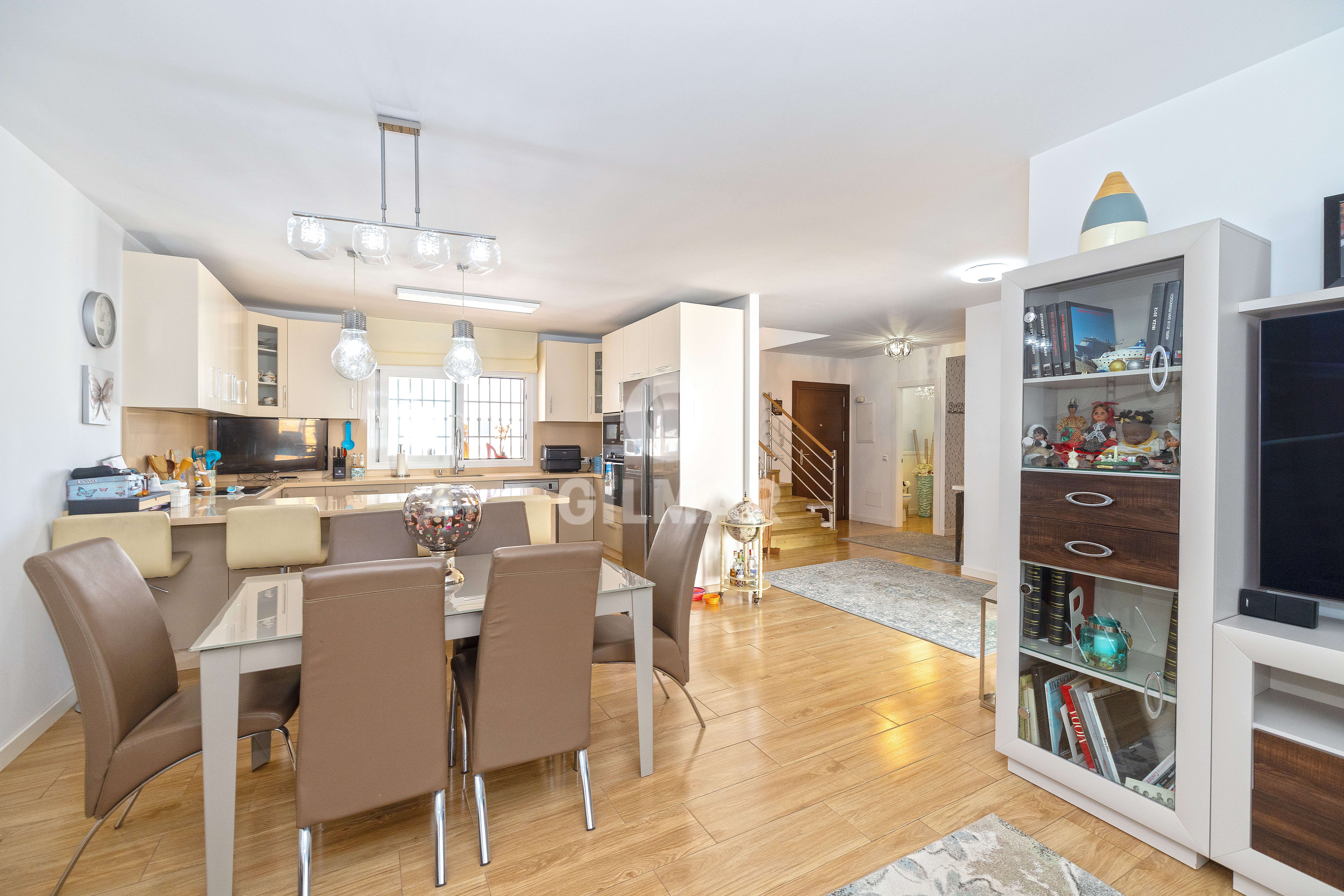 Vista exterior de Casa o xalet en venda en Marbella amb Calefacció