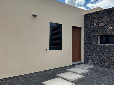 Adossat amb jardí en venda a Calle Calle Cardon