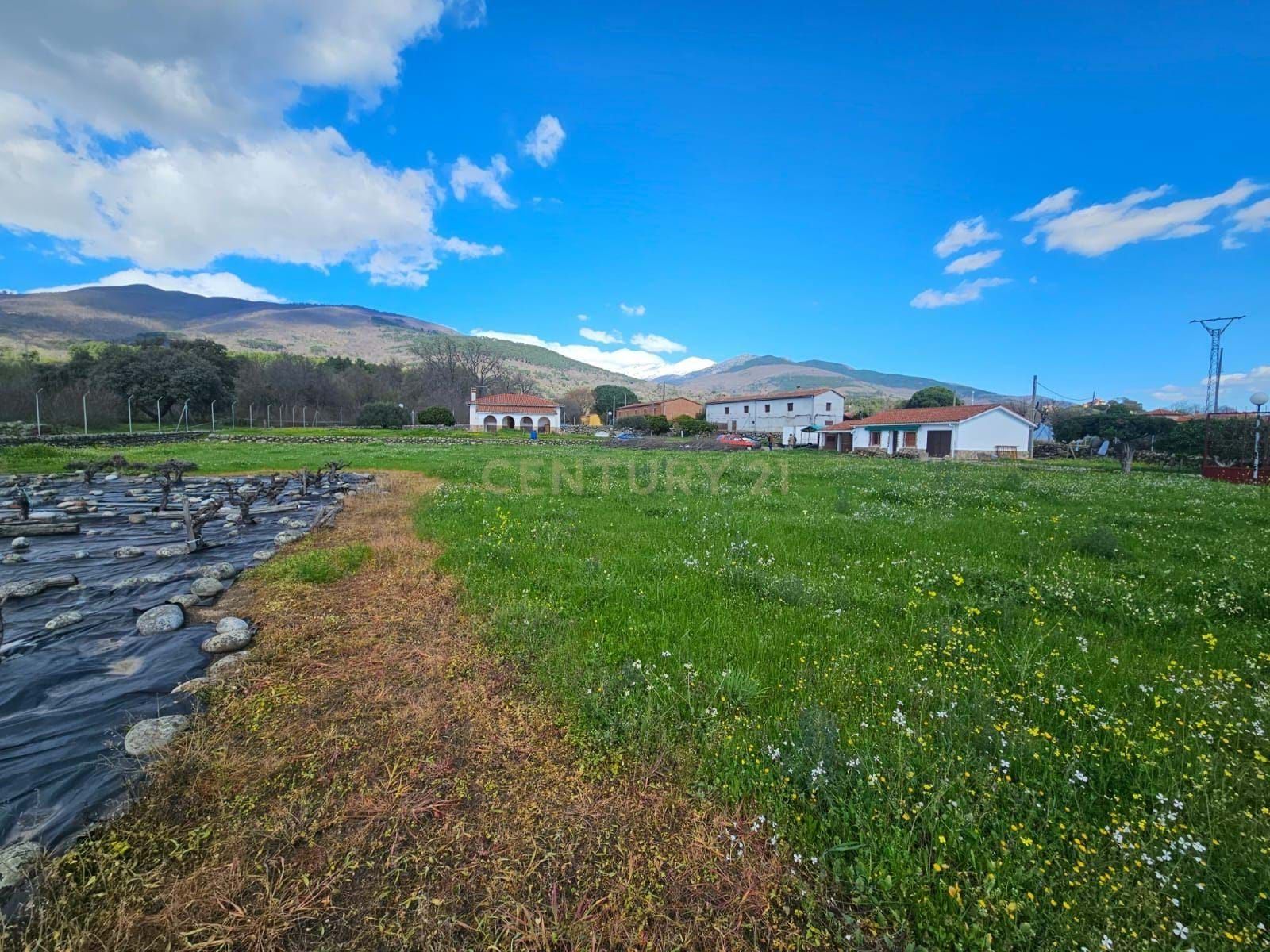 Residential zum verkauf in Candeleda