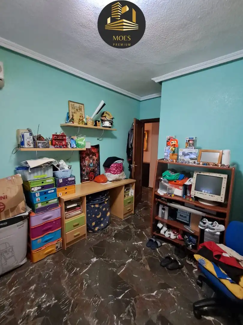 Piso en venta en Linares con Aire acondicionado, Calefacción y Terraza