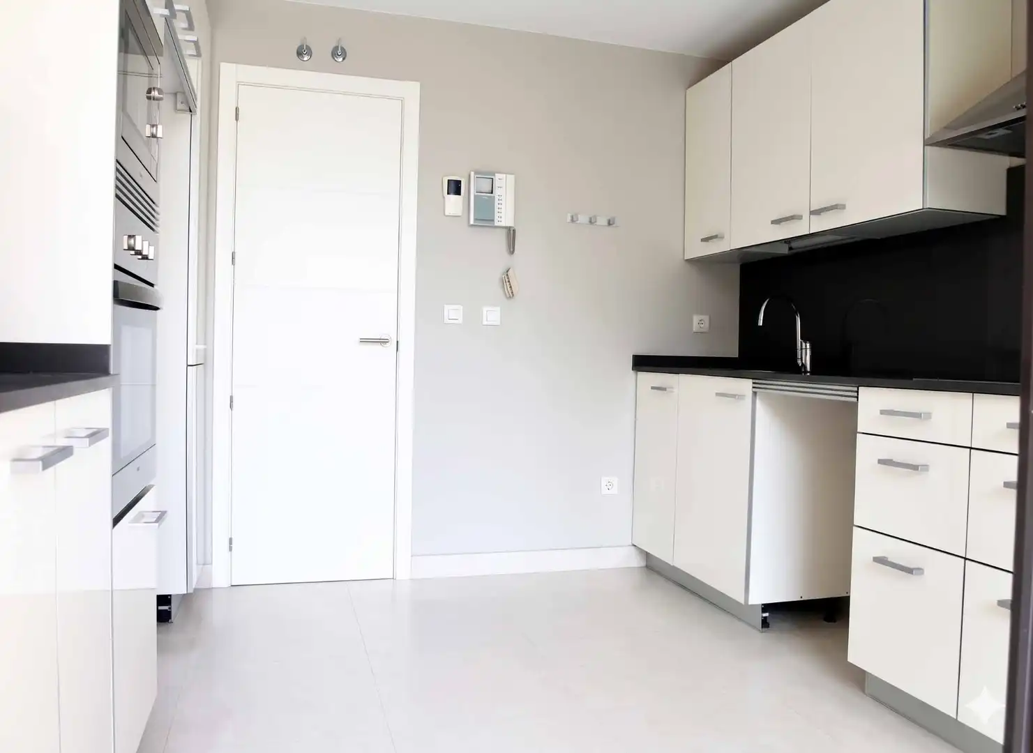 Kitchen of Detached homes for rent in La Moraleja  with Air Conditioner, Heating and Private garden
