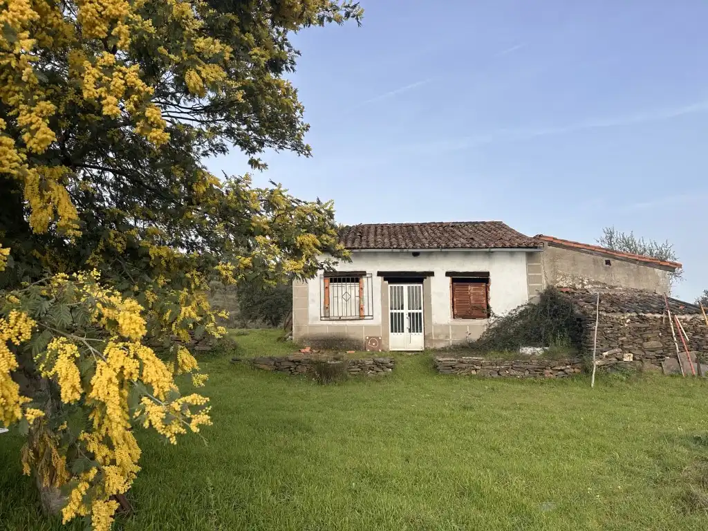 Außenansicht von Country house zum Verkauf in Valencia de Alcántara