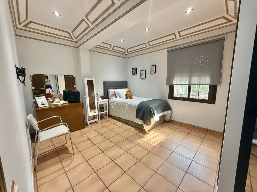 Habitación de Casa o chalet en venta en Carmona con Aire acondicionado y Amueblado